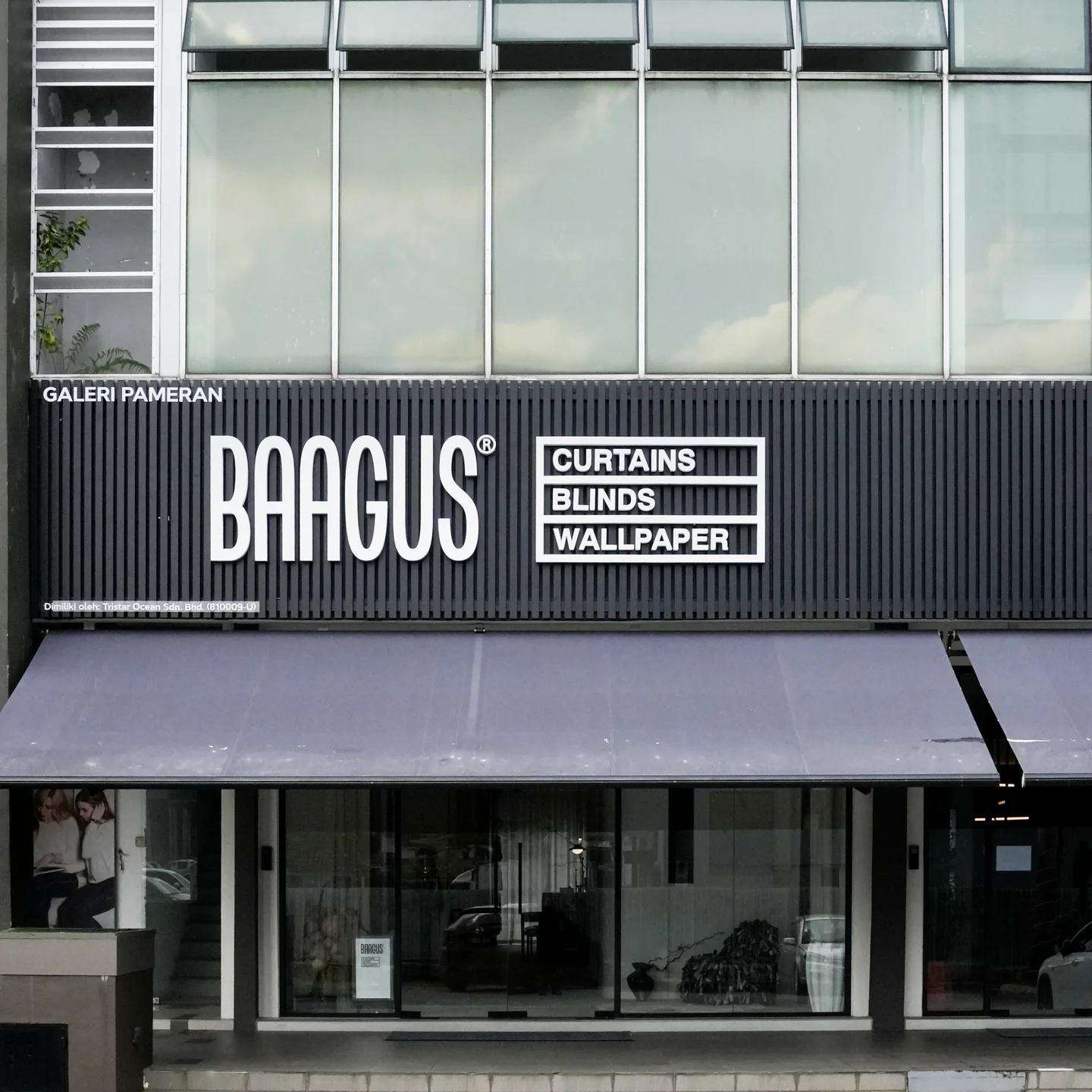 The BAAGUS Bandar Kinrara shopfront on Jalan TPK 2/8, with signage for curtains, blinds and wallpaper