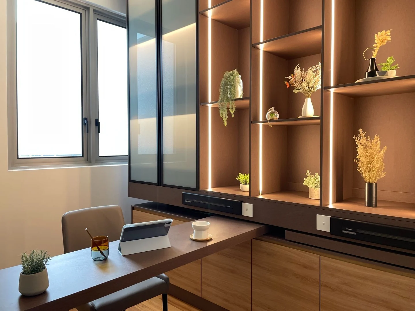 Built-in timber shelving and a desk in BUILTOP’s Sunway Geo townhouse project